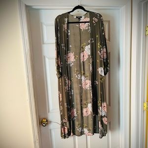 Torrid Super Soft Maxi Kimono.